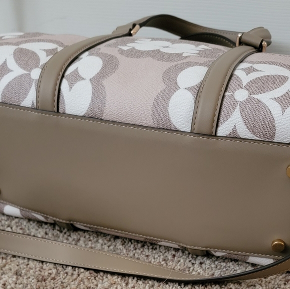 Kate Spade Jacquard Satchel & wallet - Picture 5 of 7